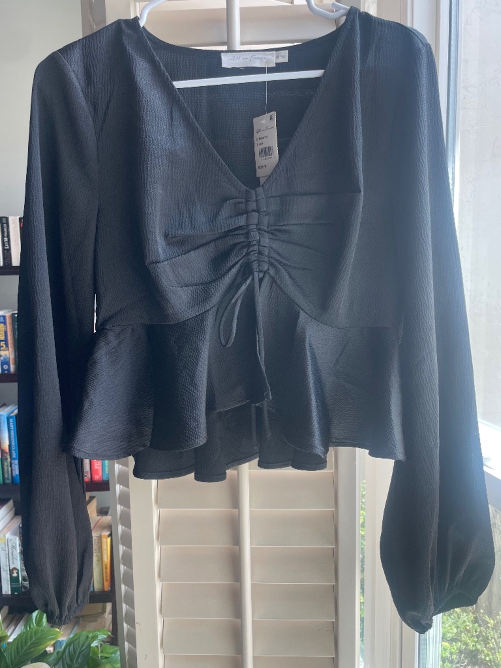 All in Favor New with Tags Blouse Size Medium